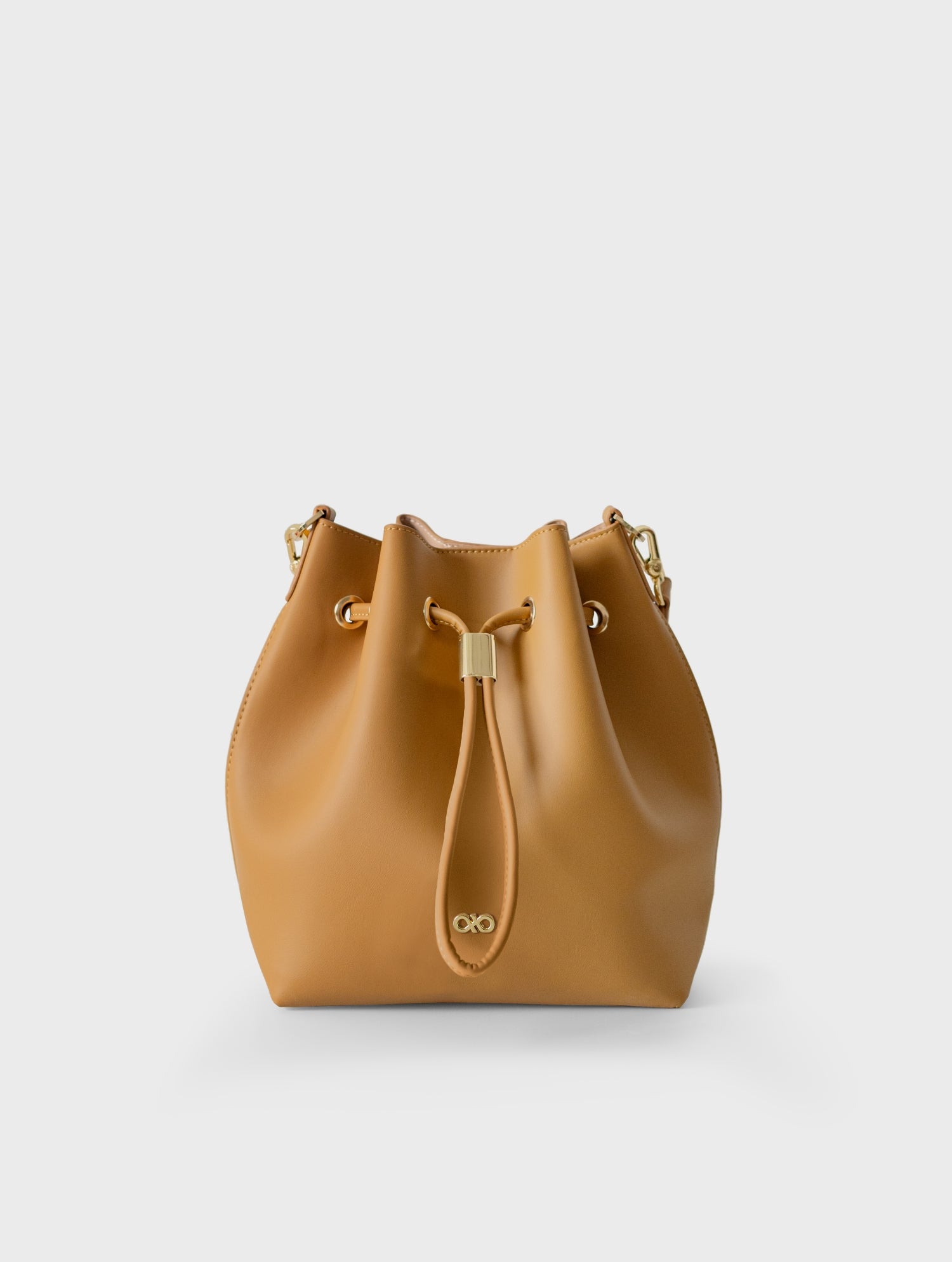 Camel bucket bag hotsell