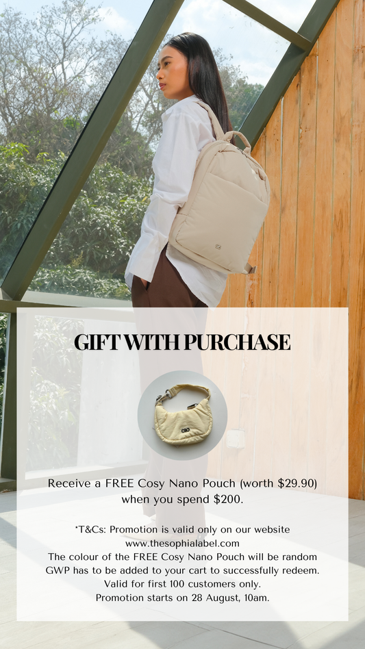 GIFT WITH PURCHASE - FREE COSY NANO POUCH