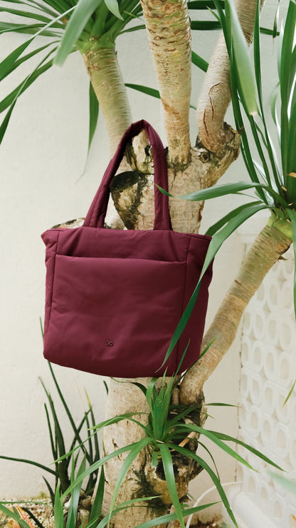 COSY LUXE TOTE BAG IN WINE